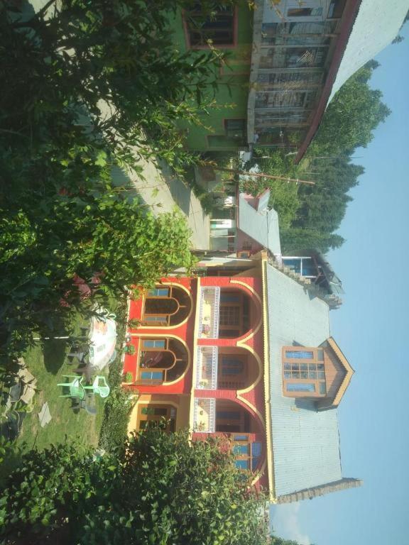 Wani Guest House กุลมาร์ค ภายนอก รูปภาพ